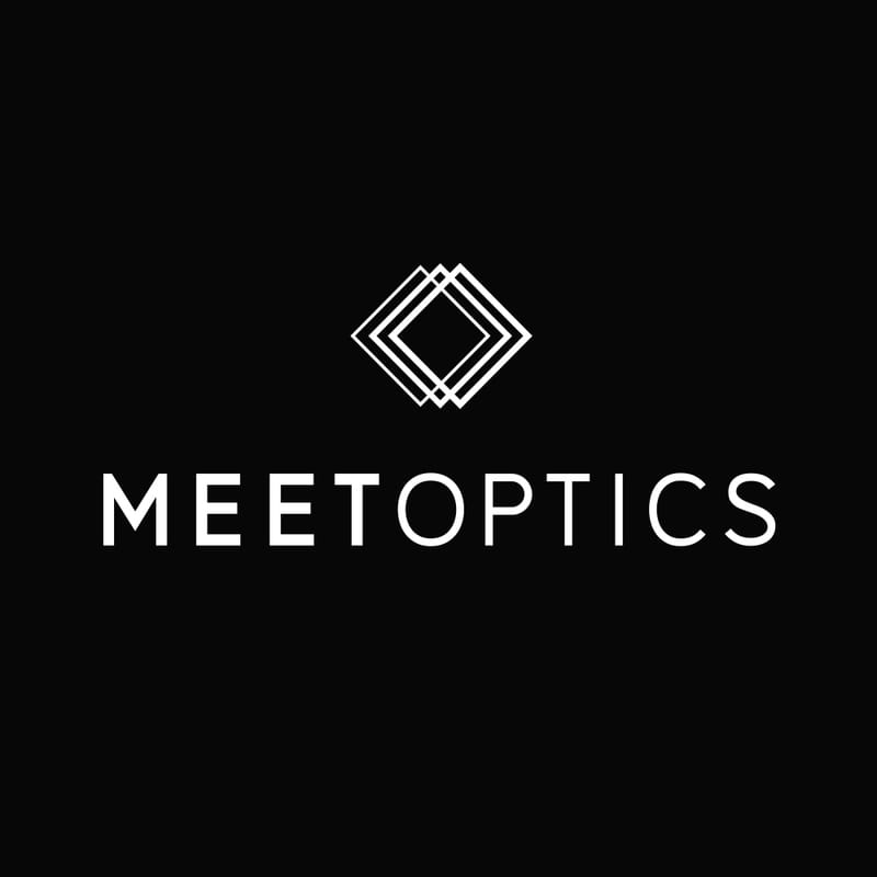 Meetoptics Logo