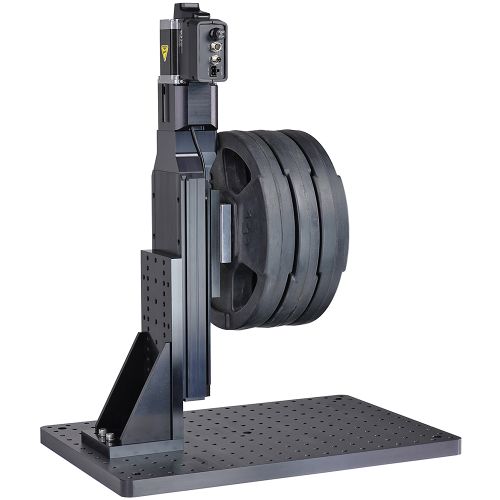 Motorized linear stage in vertical configuration with heavy load